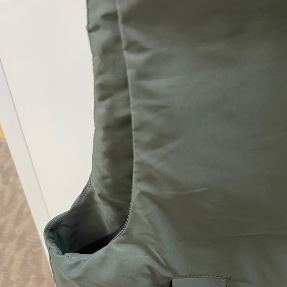 Primark Olive Green Puffer Vest - Picture 4 of 6